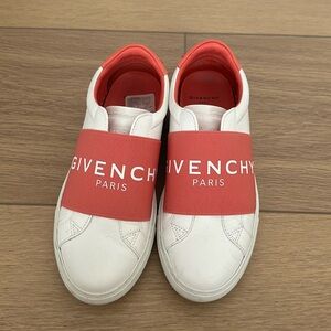 Givenchy urban street sneaker